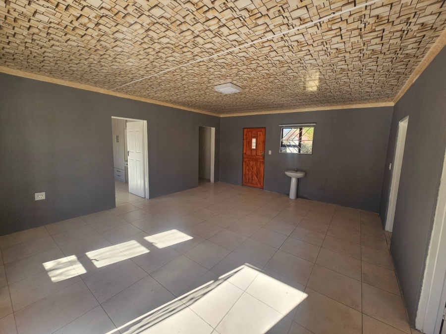 5 Bedroom Property for Sale in Panorama Free State